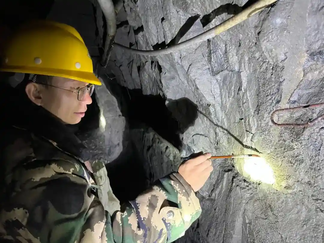 pg�ͽ�Ů��-(�ٷ���)�й���վ