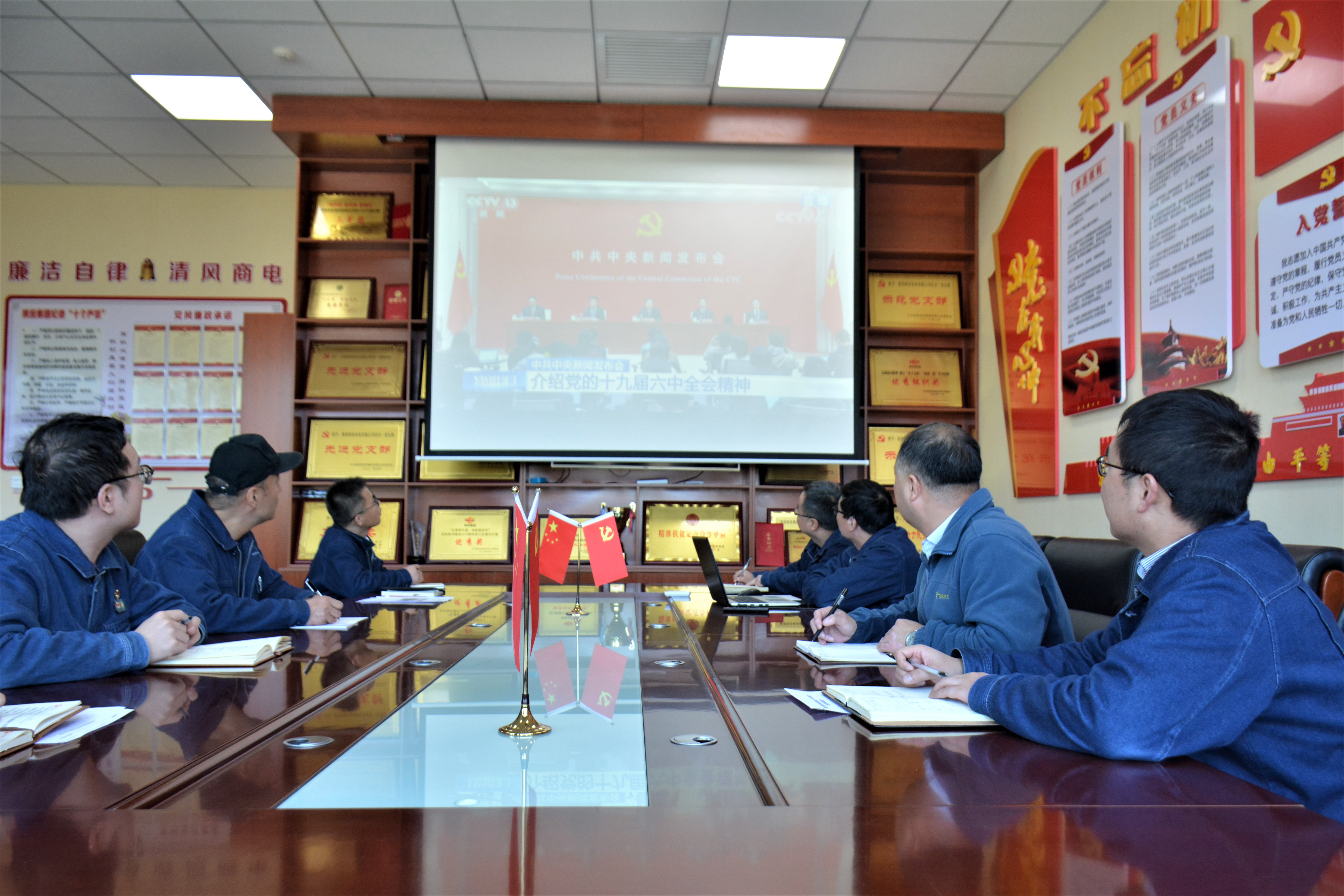 pg�ͽ�Ů��-(�ٷ���)�й���վ