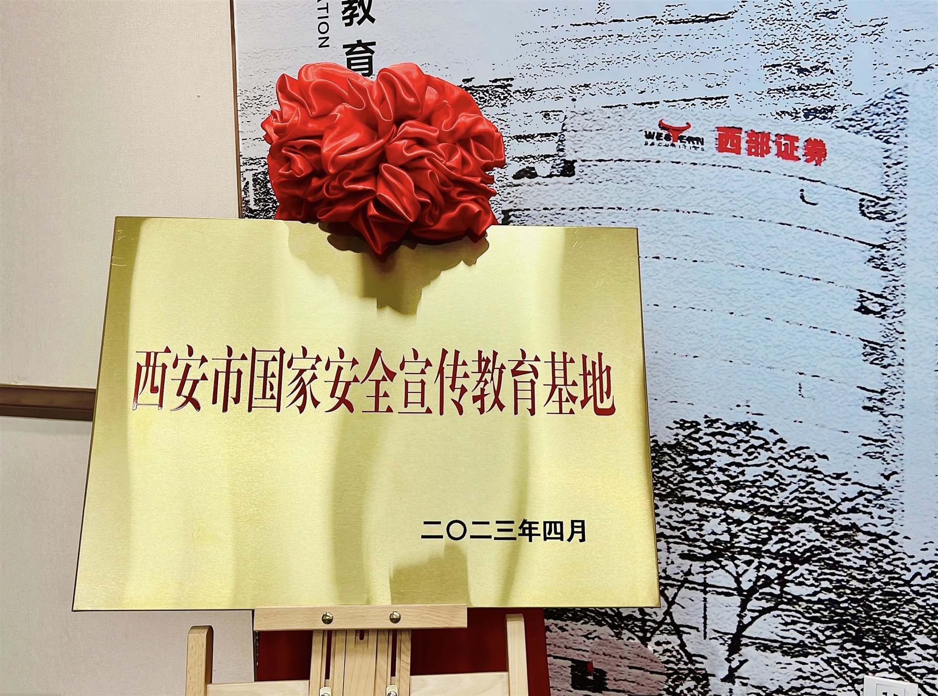 pg�ͽ�Ů��-(�ٷ���)�й���վ