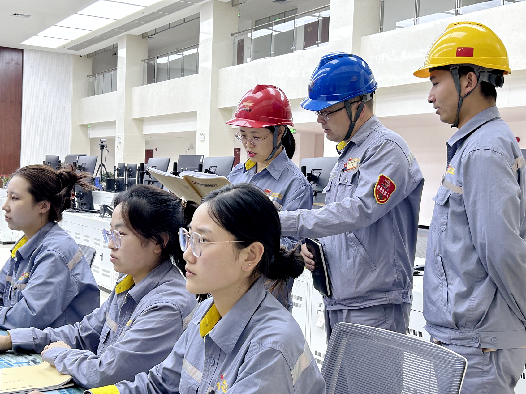 pg�ͽ�Ů��-(�ٷ���)�й���վ