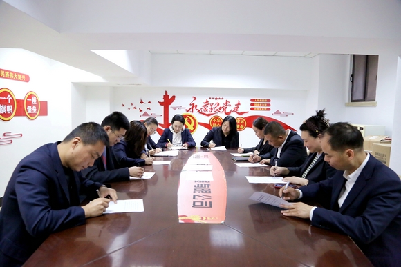 pg�ͽ�Ů��-(�ٷ���)�й���վ