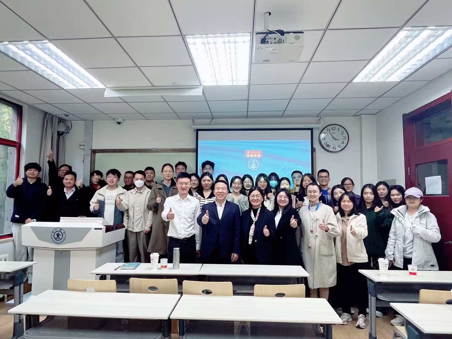 pg�ͽ�Ů��-(�ٷ���)�й���վ