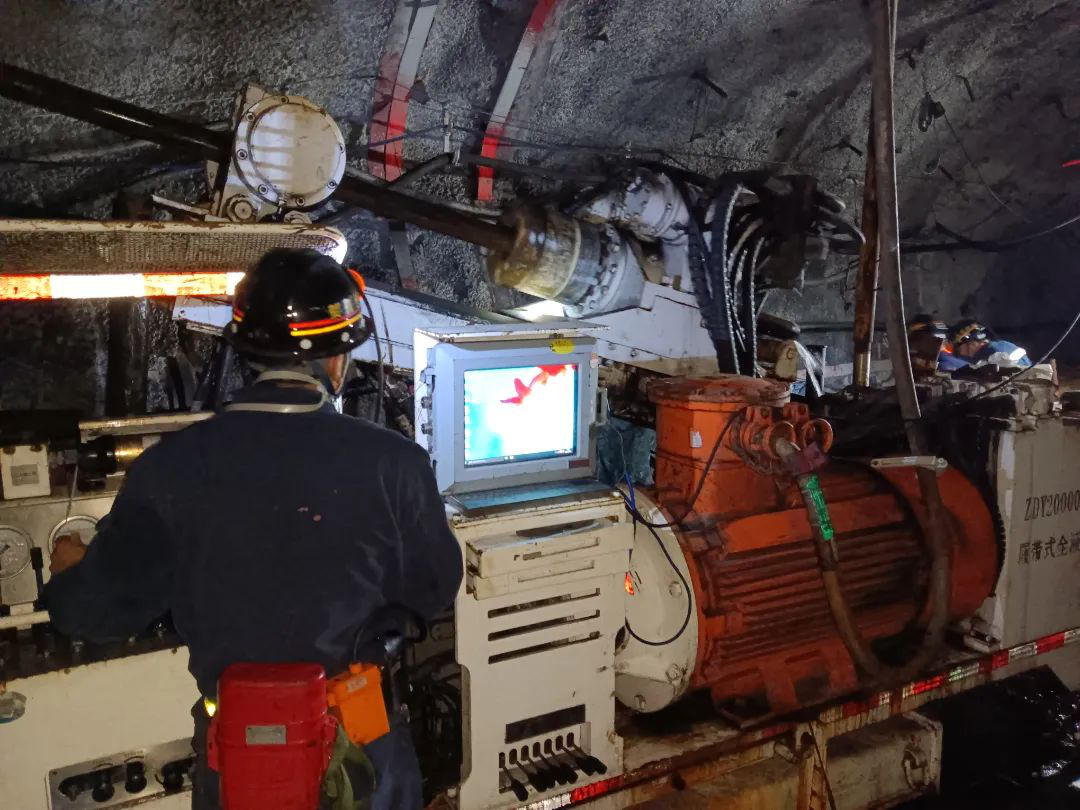 pg�ͽ�Ů��-(�ٷ���)�й���վ